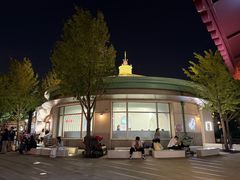 -喜茶(迪士尼小镇·平行宇宙店)