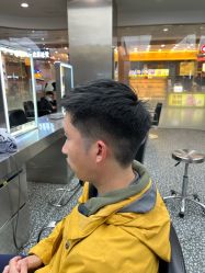 -川和潮人