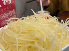 -鹿鸣山草本茶香火锅(园西路店)