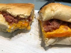 招牌咸牛肉芝士猪仔包-华嫂冰室(尖沙咀店)