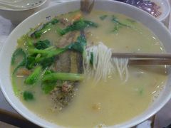 黄鱼汤面-十面欢腾·海鲜面·台式Bistro(长乐路店)