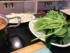 -呷哺呷哺(迦南店)