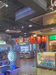 -卡通尼乐园(新达汇三林店)
