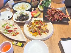 -隔壁老王·家常云南菜(花巷店)