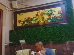 -食德喜·阳山鸡王食研基地