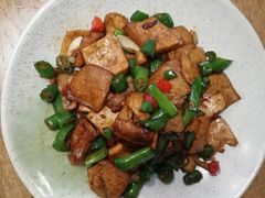 -徽湘园和马路串串火锅