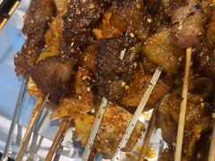 -烤满分·东北烧烤(首经贸店)