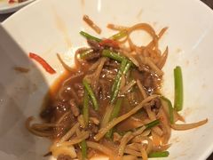 -黄泥岗·地道湖北菜(奥特莱斯店)