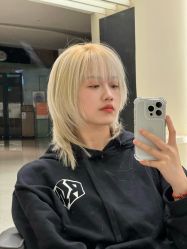 -Mentor Hair Salon