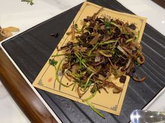 -梅花香里大酒店(郁金香路店)