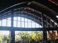 -三亚湾海居铂尔曼度假酒店