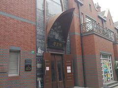 -钟书阁(松江泰晤士小镇店)