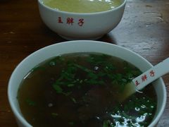 驴肉汤和小米粥-王胖子驴肉火烧(鼓楼店)
