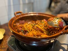 -胡须佬鸡煲四季火锅(海雅缤纷城店)
