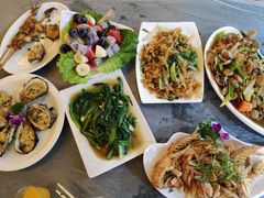 -覃记海鲜美食餐厅