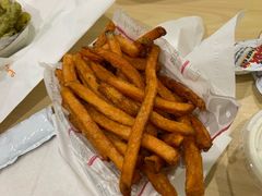 -The Habit Burger Grill 哈比特汉堡(爱琴海店)