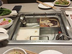 猪肚鸡锅底4宫格-海底捞火锅(铂澜大象城店)