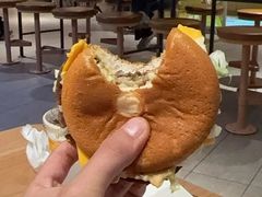 -麦当劳(绿地欢乐颂店)