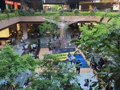 -瑞虹新天地月亮湾