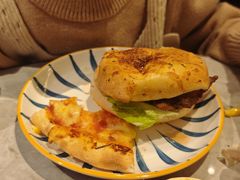 -必胜客(港悦广场店)