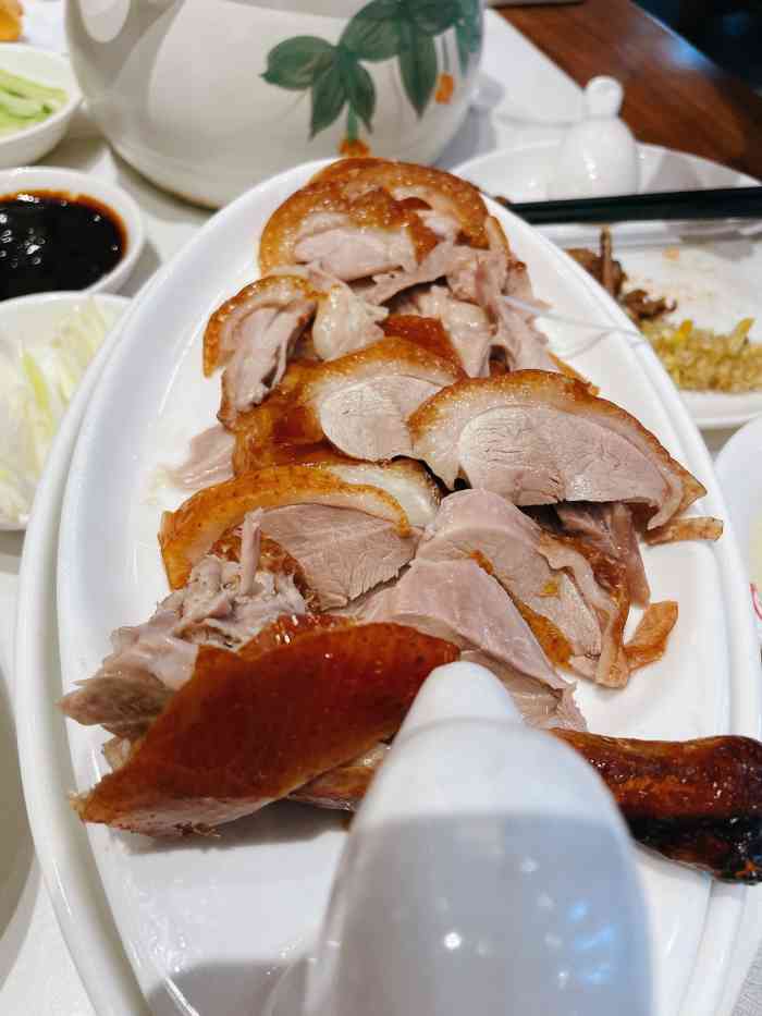 北京前门老铺烤鸭(会展城店)-"9.9能在贵阳吃顿午餐吗?可以呀~上大众.