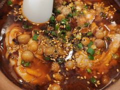 -彧玖食坊·川式砂锅酒馆(成山路店)