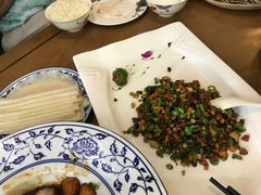 菌香腊味配小饼-三品尚院(贝勒府旧址店)