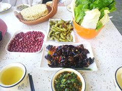 -墨脱石锅椰子鸡•海鲜糟粕醋(榆亚路店)