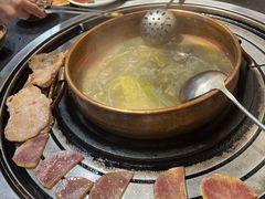 -阿山卓·野生菌火锅·纳西火塘烤肉