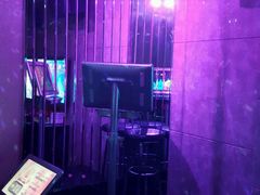 -佰迪乐KTV·大屏K歌(公园店)