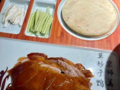 -荷塘秋月·本帮江浙菜(国权路店)