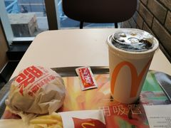 -麦当劳(春风店)