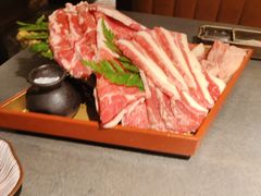 -铭牛烧肉·和牛海鲜自助(高新月牙湖店)