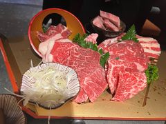 -铭牛烧肉·和牛海鲜自助(高新月牙湖店)