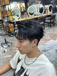 -藤野造型·专业烫染店