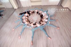 -亚太瑜伽普拉提学院