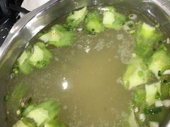 -牛一煲美食(江高店)