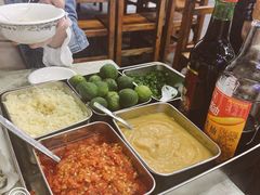 -四川小胡子海鲜(丁村万人海鲜广场店)