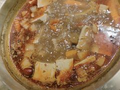 -顶顶汤火牛排火锅·经典铜锅涮肉