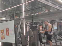 -乐刻运动健身精品馆(览秀城店)