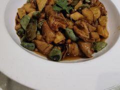 腊八蒜烧肥肠-大碗居·烤鸭·鱼头泡饼(天坛东门店)