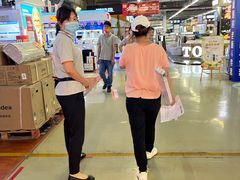 -百安居装修建材卖场(罗湖店)