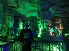 -泰安地下龙宫景区