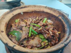 生啫牛舌-天宝食坊·啫啫煲大排档(西华路店)