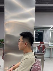 -侨治发型