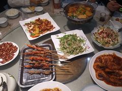 -天津乾毓德饭庄·清真传统炒菜·海鲜烧烤(咸阳路店)