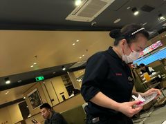 -海底捞火锅(宝龙广场夜宵主题店)