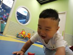 -悦光宝盒儿童成长中心(华泰中心店)