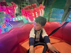 -蓝精灵乐园·世茂精灵之城主题乐园