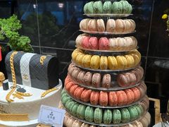 -雍容荟帝王蟹活龙虾展台自助(IFS黑金店)